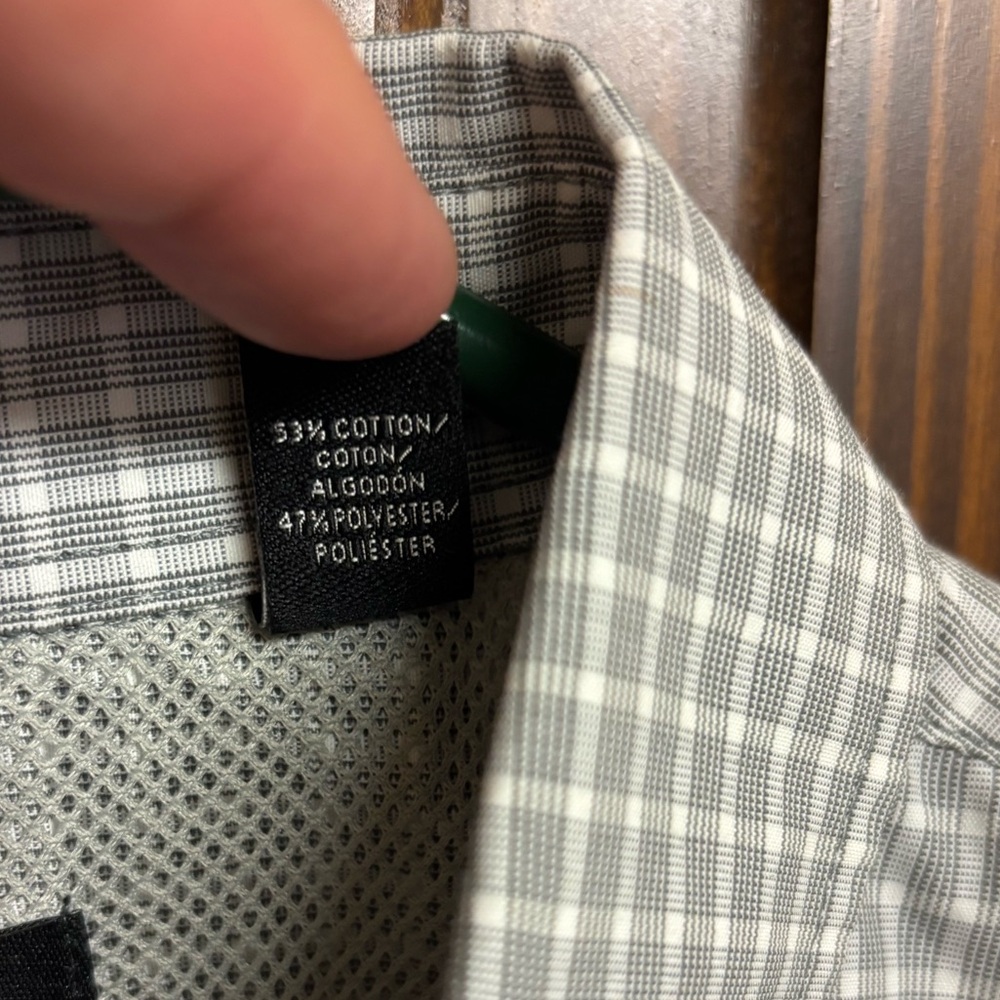 Van Heusen Traveller SS Shirts (3) - 16/16.5, Blue, Dk Blue, Gray - Cotton/Poly - Picture 4 of 13